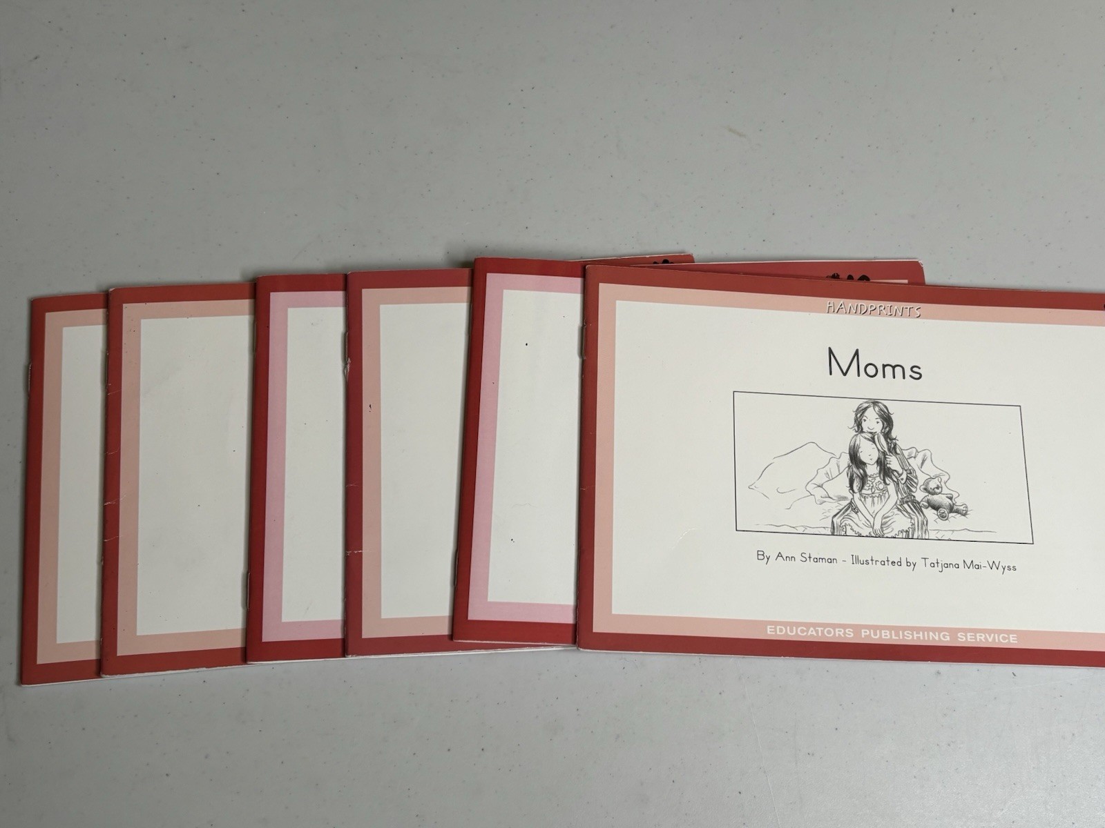LOT 6 Handprints an Early Reading Program by Ann Staman A B C Read Level Set B1