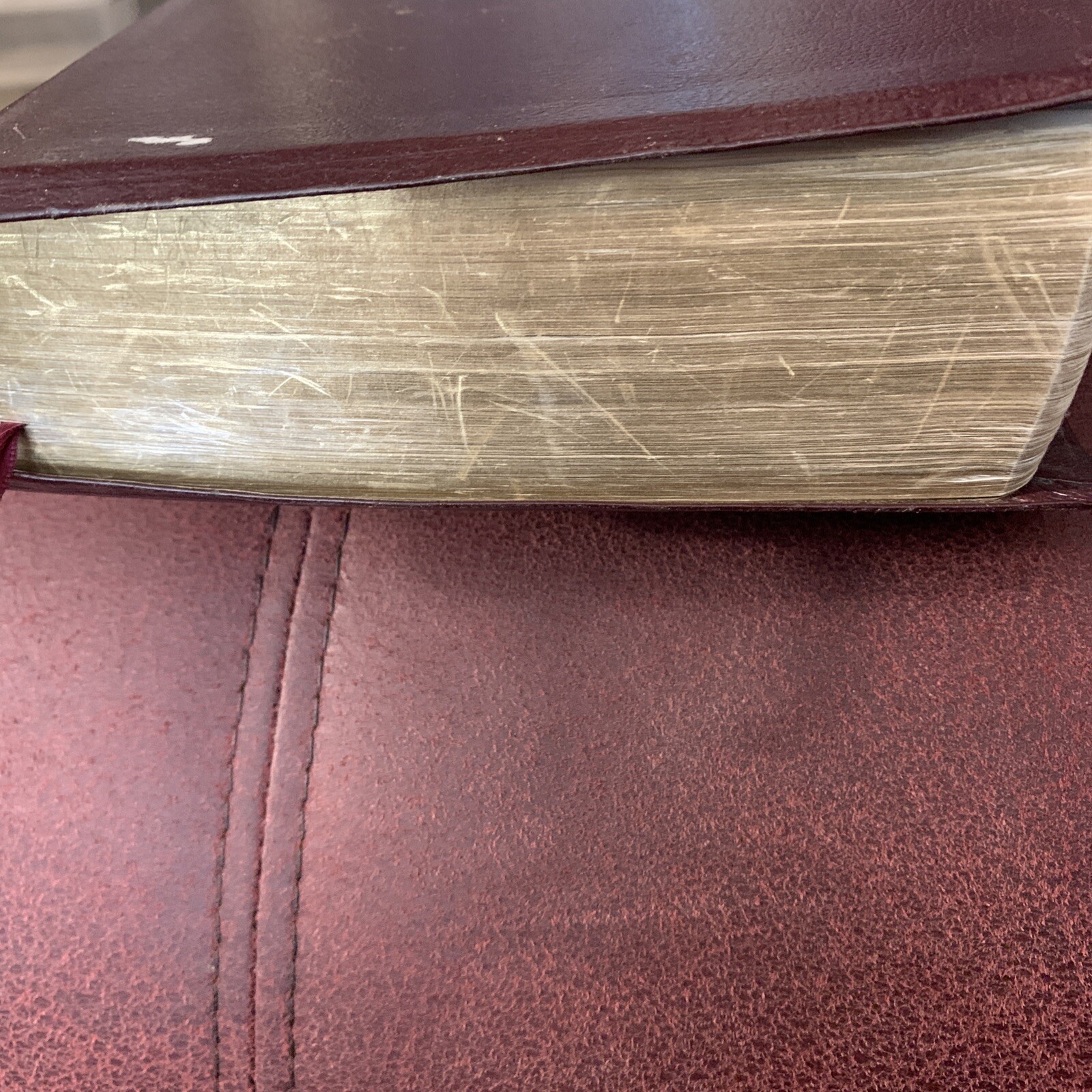 The Nelson Study Bible Complete Study System Leather Bonded NKJV 2885BG 1997