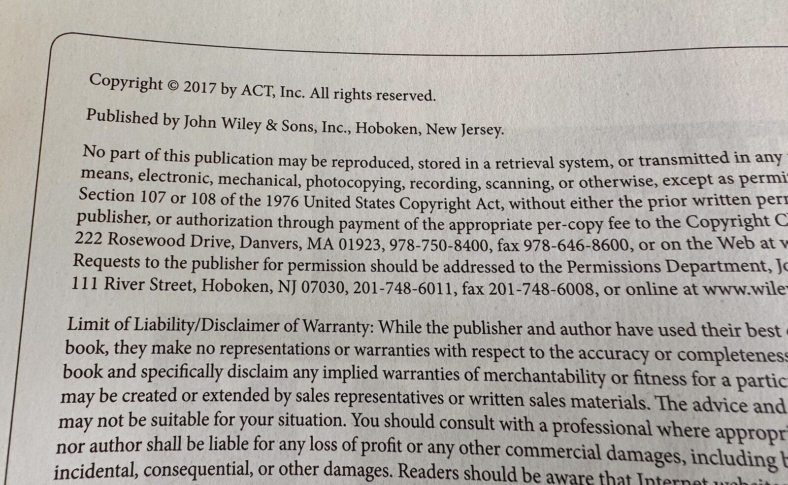 The Official ACT Prep Guide (Includes Practice Tests and Keys) NEW 2017