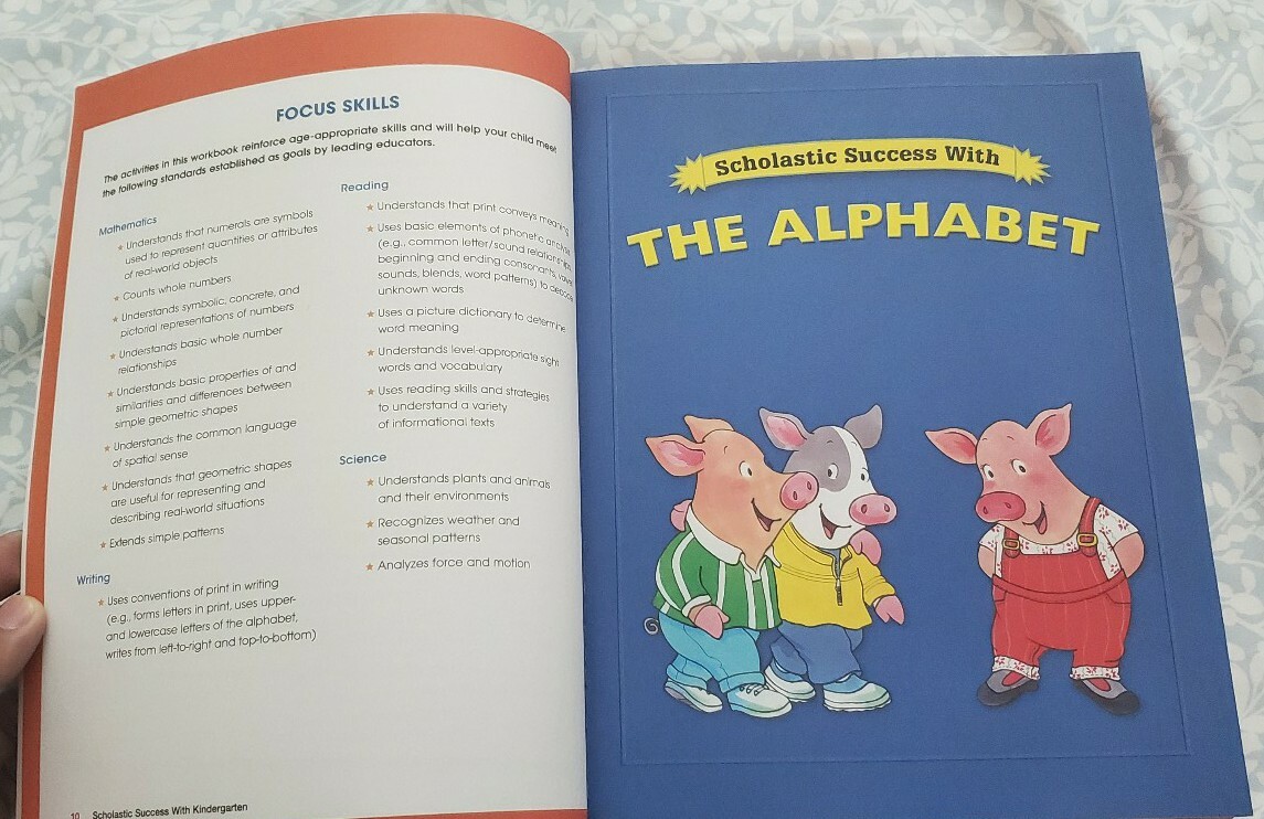 Scholastic – Kindergarten Workbook with Motivational Stickers