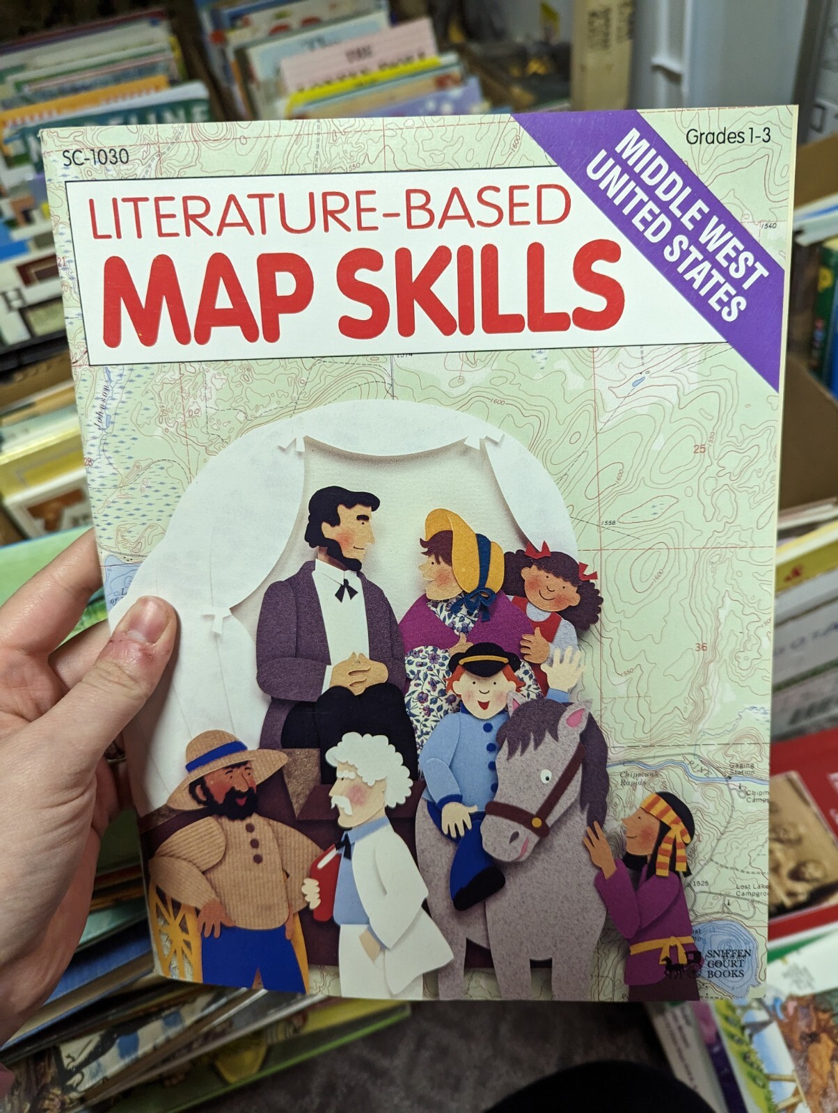 LITERATURE-BASED MAP SKILLS: MIDDLE WEST UNITED STATES By Maria Fleming *VG+*