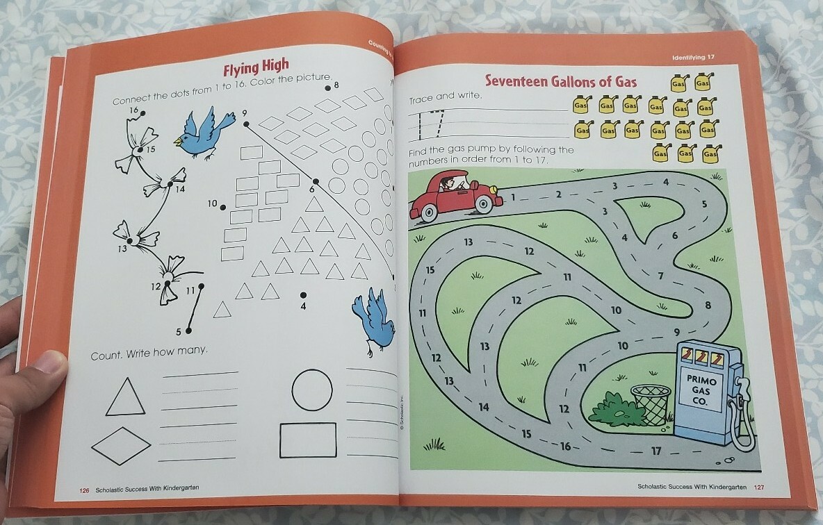 Scholastic – Kindergarten Workbook with Motivational Stickers