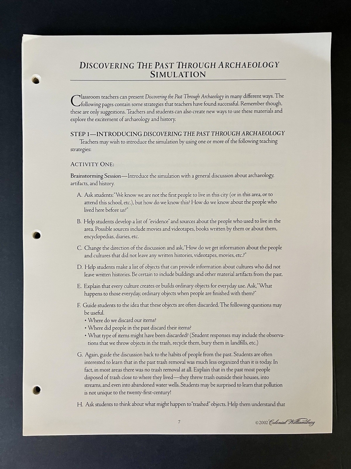 Colonial Williamsburg Archeology Classroom Simulation Printed Teacher Guide