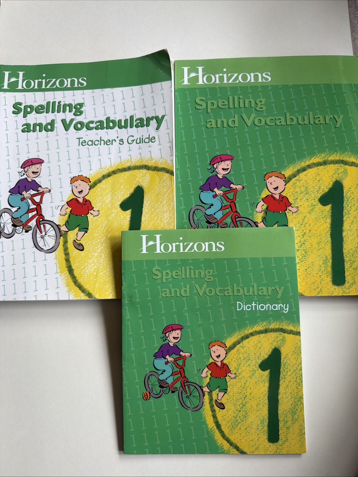 Horizons Spelling & Vocabulary Set Grade 1 Dictionary Teacher Guide & Workbook ￼