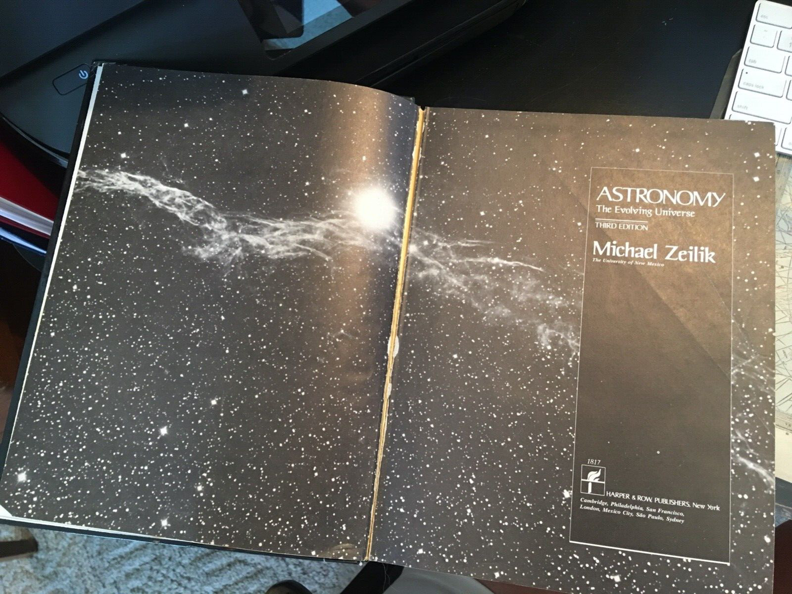 ASTRONOMY: The Evolving Universe 3rd Edition Michael Zeilik Hard Back Book