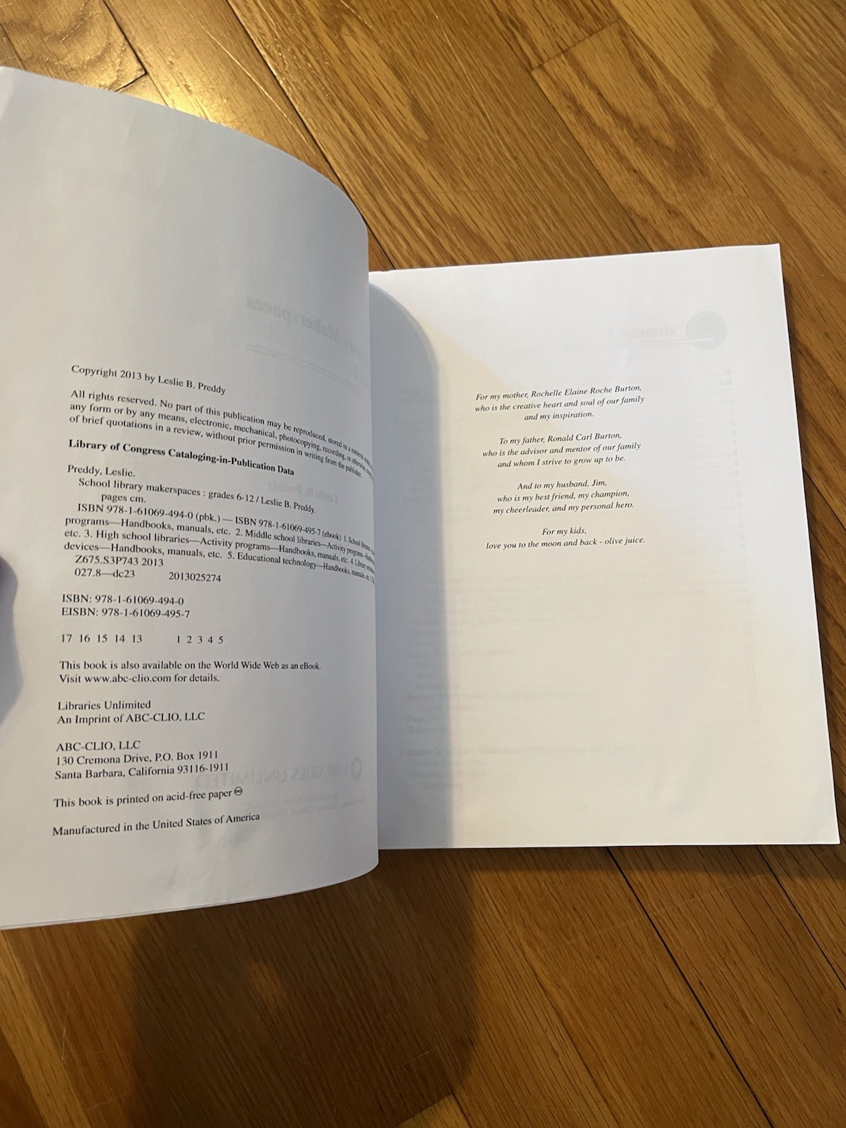 «School Library Makerspaces» by Leslie B. Preddy – Used Library Book