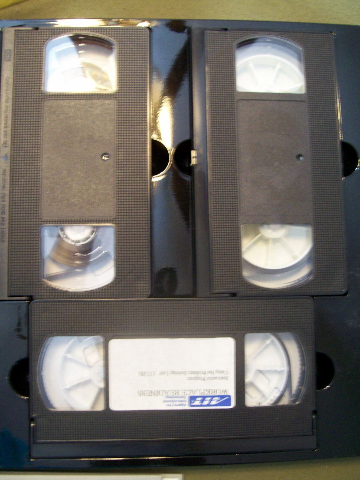 WORKPLACE READINESS PROBLEM SOLVING SOFTWARE (1992) FACILITATOR’S GUIDE & 3 VHS