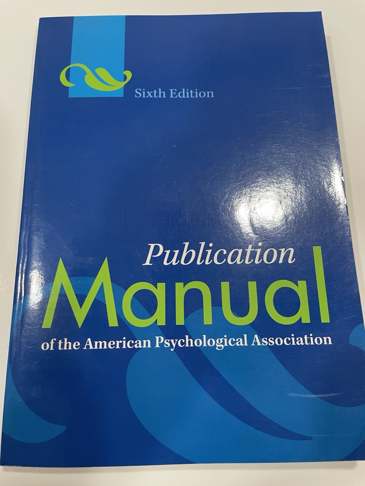 Publication Manual of the American Psychological Association, 6th -PB – Like New