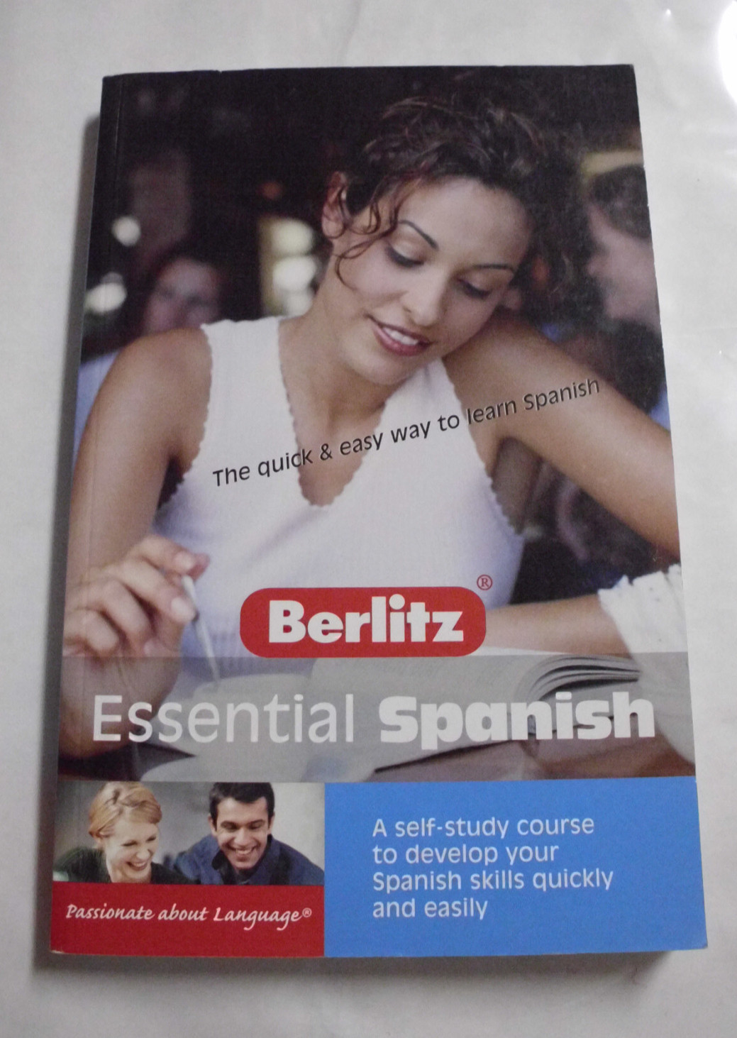 Berlitz Essential Spanish (2004, Paperback Book)