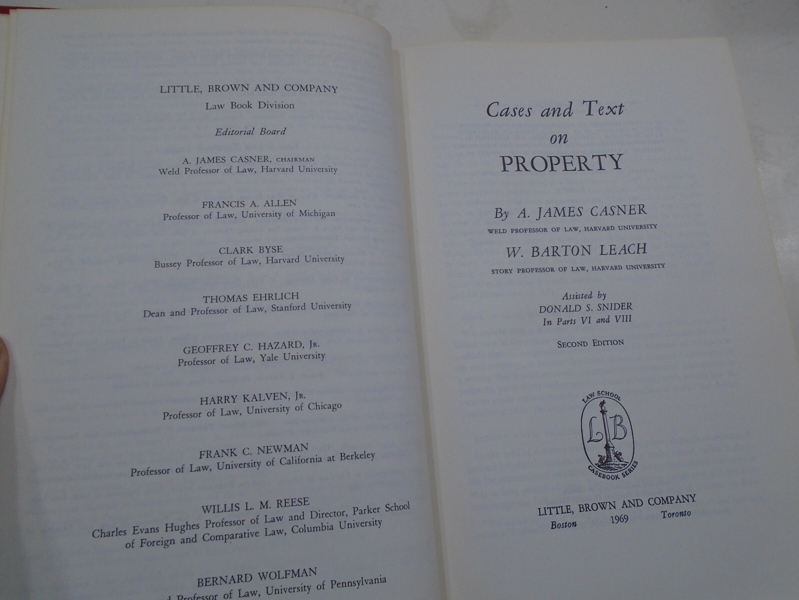 Cases and Text on Property by Casner and Leech HC
