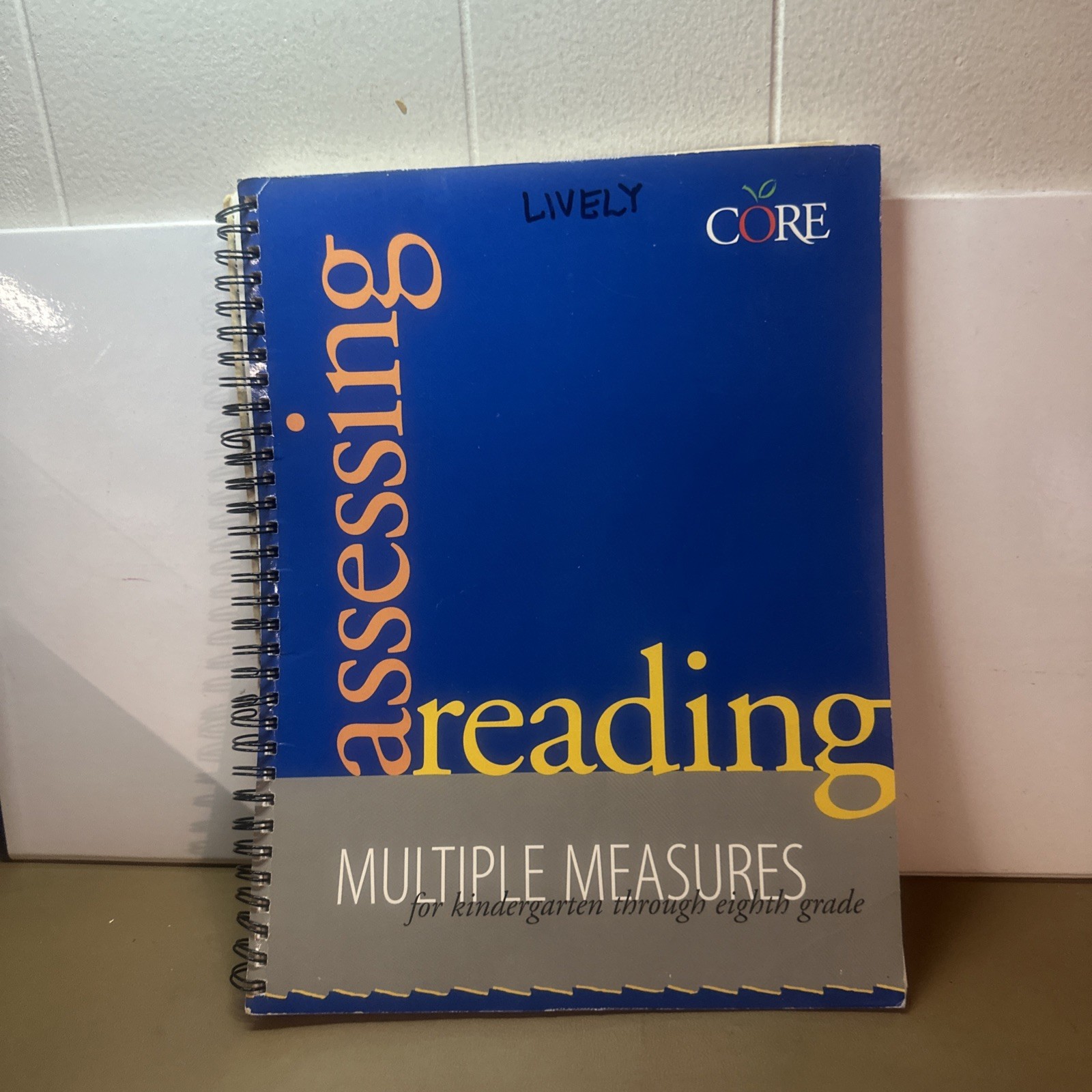 Core Literacy Ser.: Assessing Reading : Multiple Measures by Linda Diamond, Bill