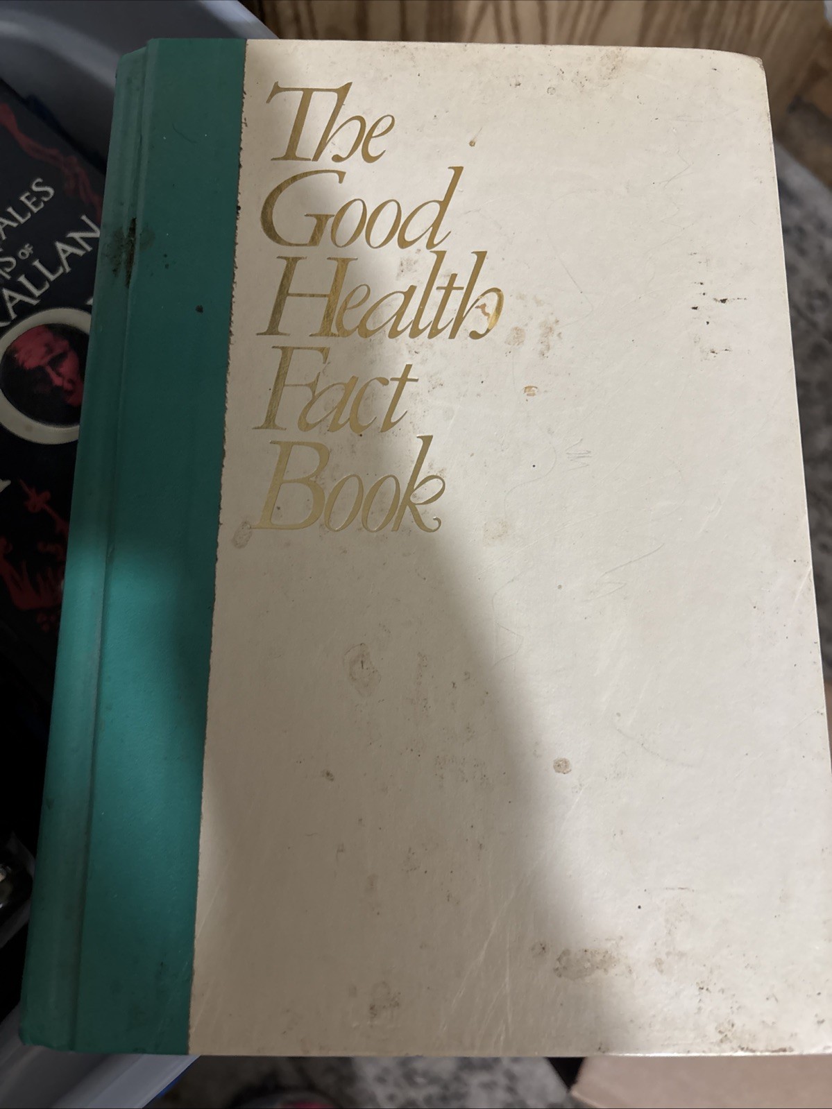 READER’S DIGEST THE GOOD HEALTH FACT BOOK HARDBACK WITH DUST JACKET 1992