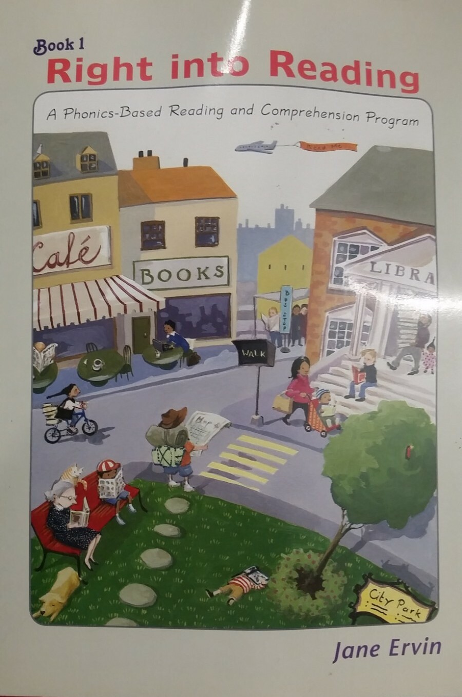 Right into Reading A Phonics-Based Reading and Comprehension Program Book 1-Used