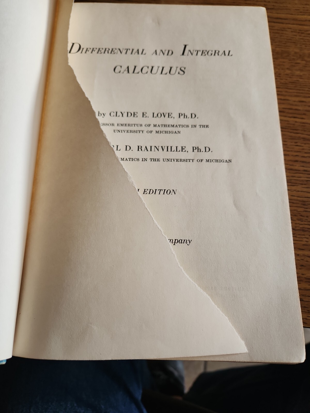 DIFFERENTIAL AND INTEGRAL CALCULUS-5TH EDITION By Clyde E. Love & Earl Rainville