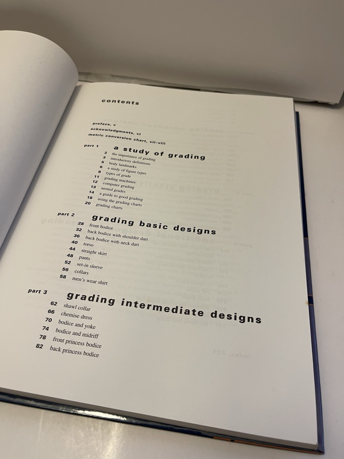 Grading Techniques for Fashion Design 2nd Edition by Jeanne Price and Bernard…