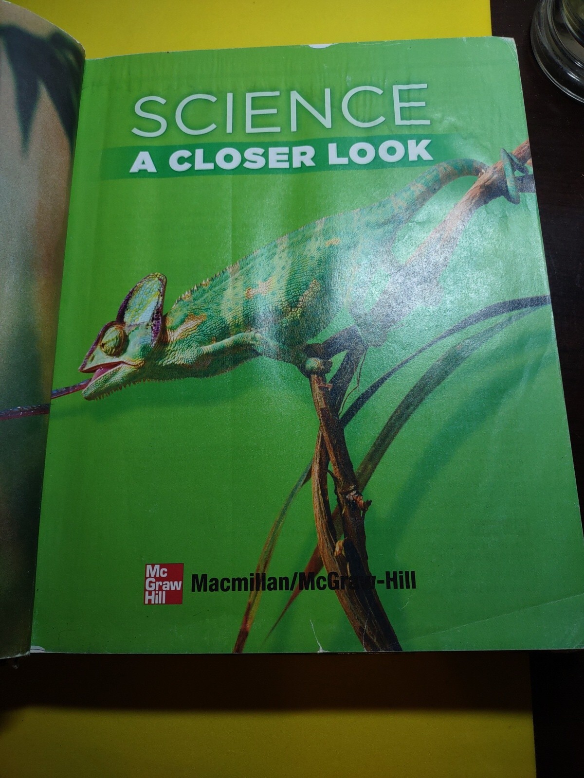 Elementary Science Closer Look Ser.: Science, a Closer Look, Grade 4, Student…