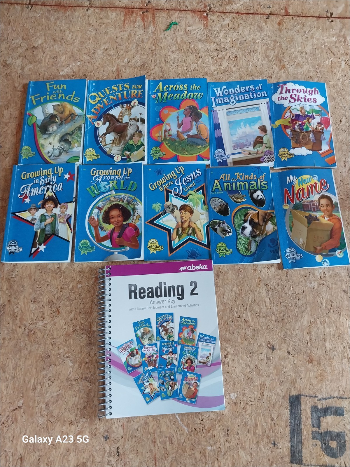 Abeka Reading Program: 2nd Grade Readers Set of 10 and reading key