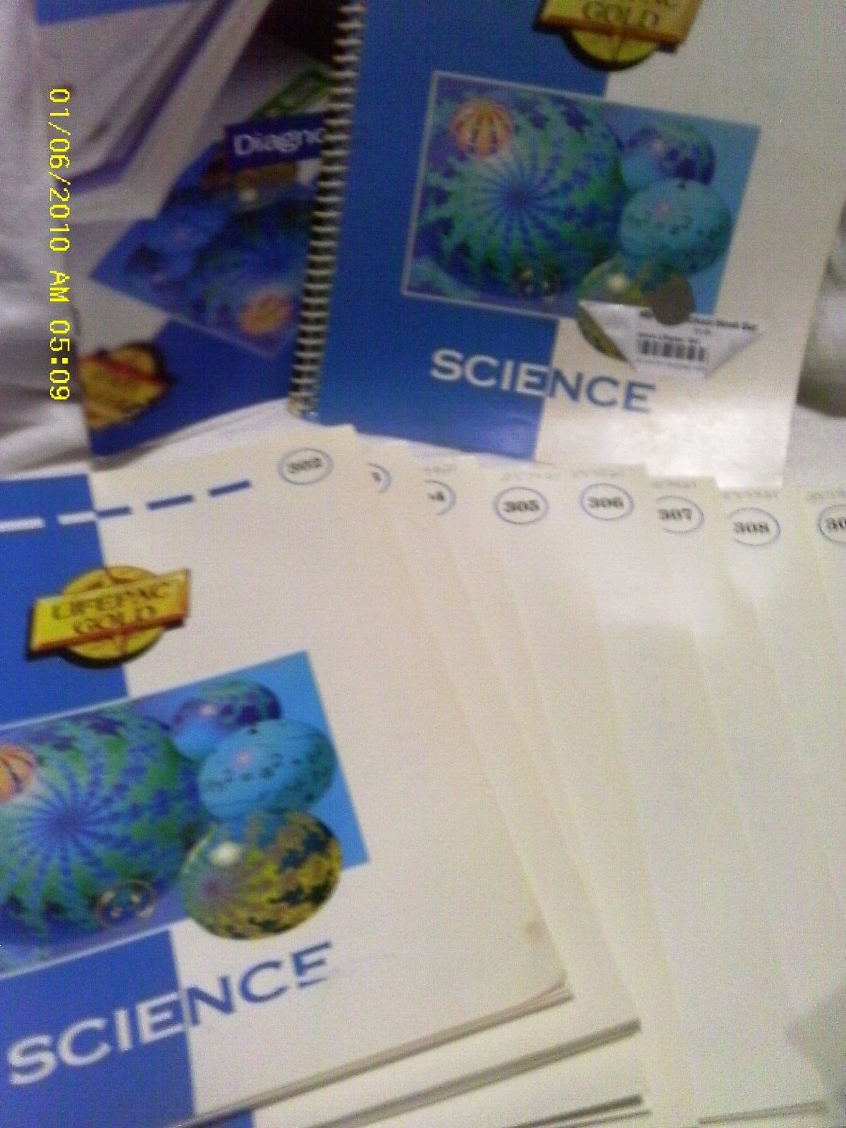 ALPHA OMEGA SCIENCE GRADE 3- ALMOST COMPLETE SET OF STUDENT BOOKS/TEACHER/TESTS