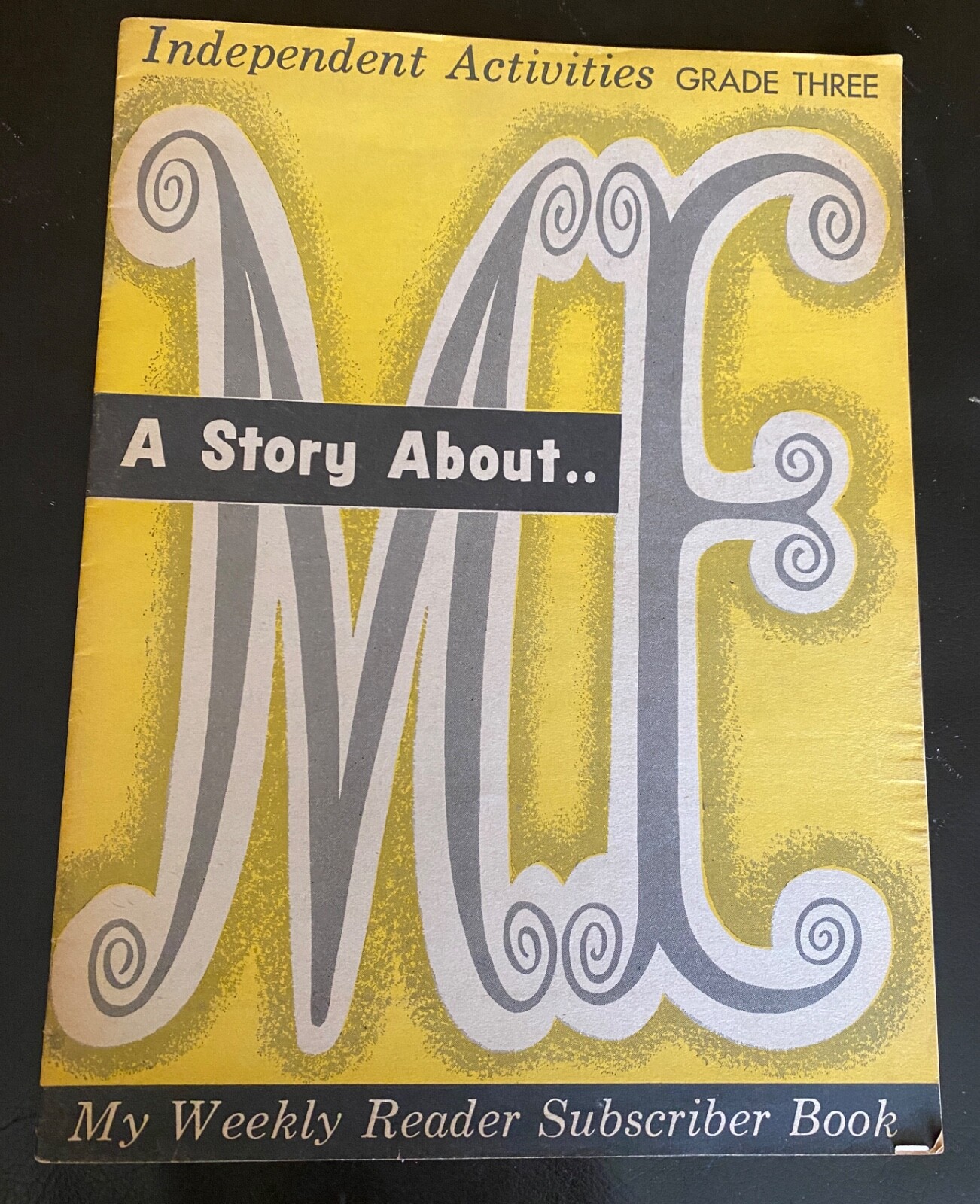 UNUSED 1958 A Story About… My Weekly Reader grade 3 Independent Activities