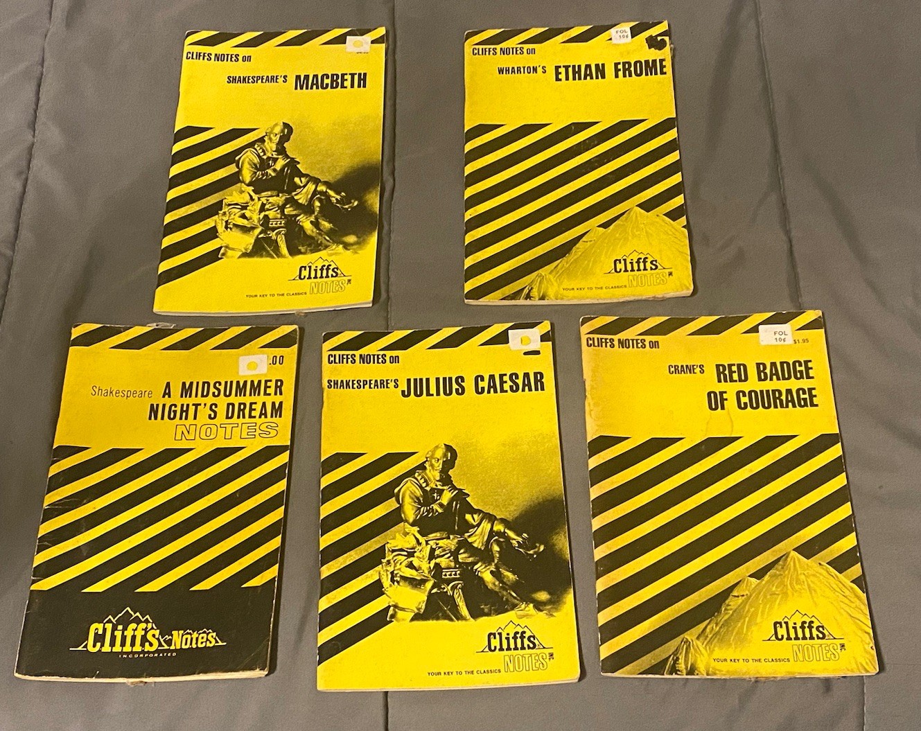 Assorted Cliff Notes Books Set Of 5 Shakespeare, Crane, And Wharton