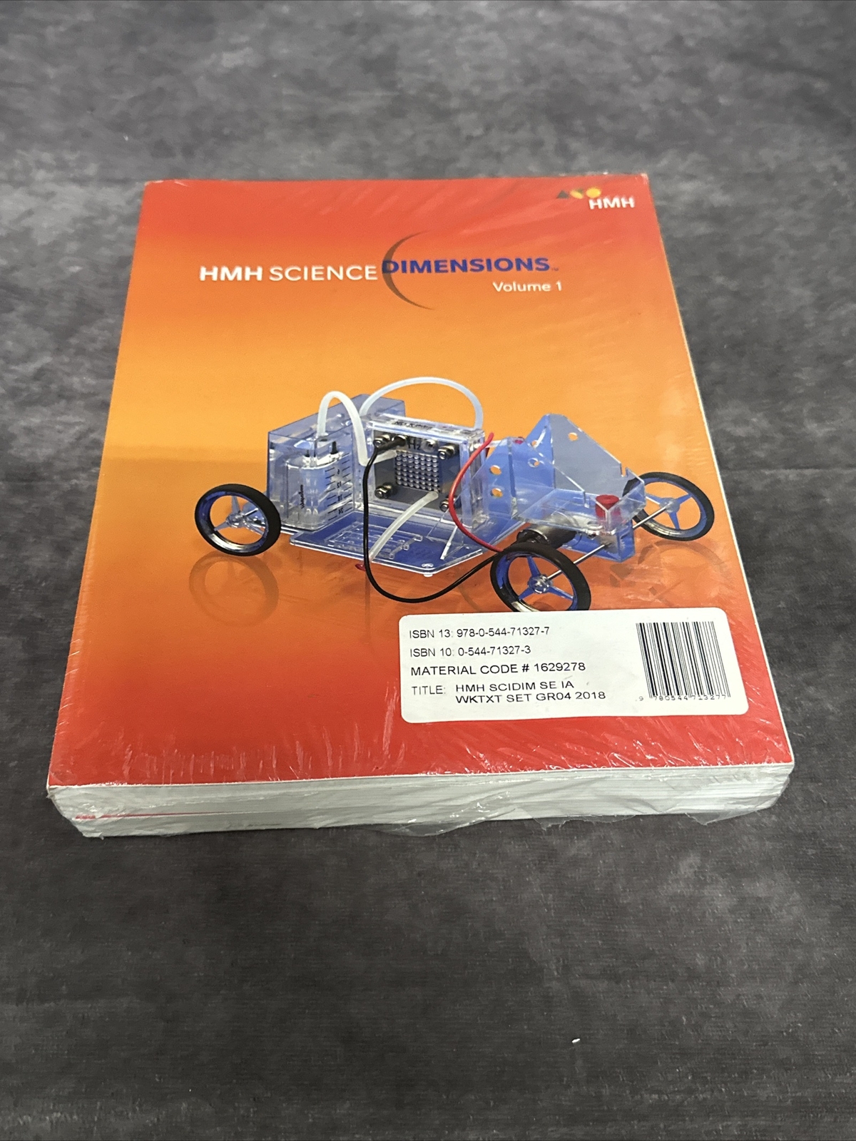 HMH Science Dimensions Interactive Worktext Set Grade 4 – NEW *Minor Damage*