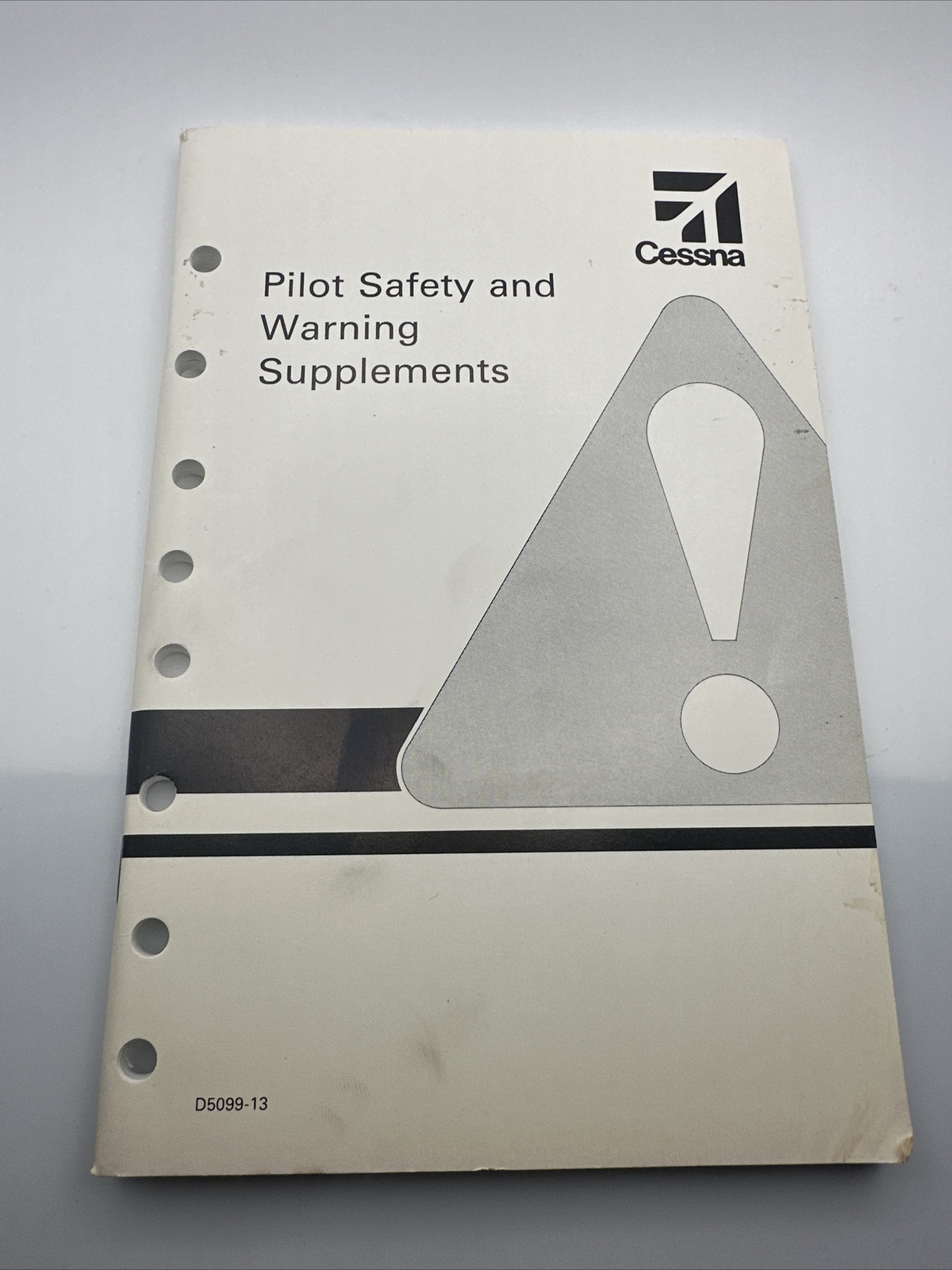 Pilot Safety and Warning Supplements Guide by Cessna – Original Issue 1985