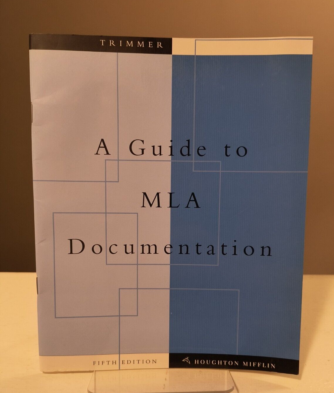 A Guide to MLA Documentation: With an Appendix on APA Style
