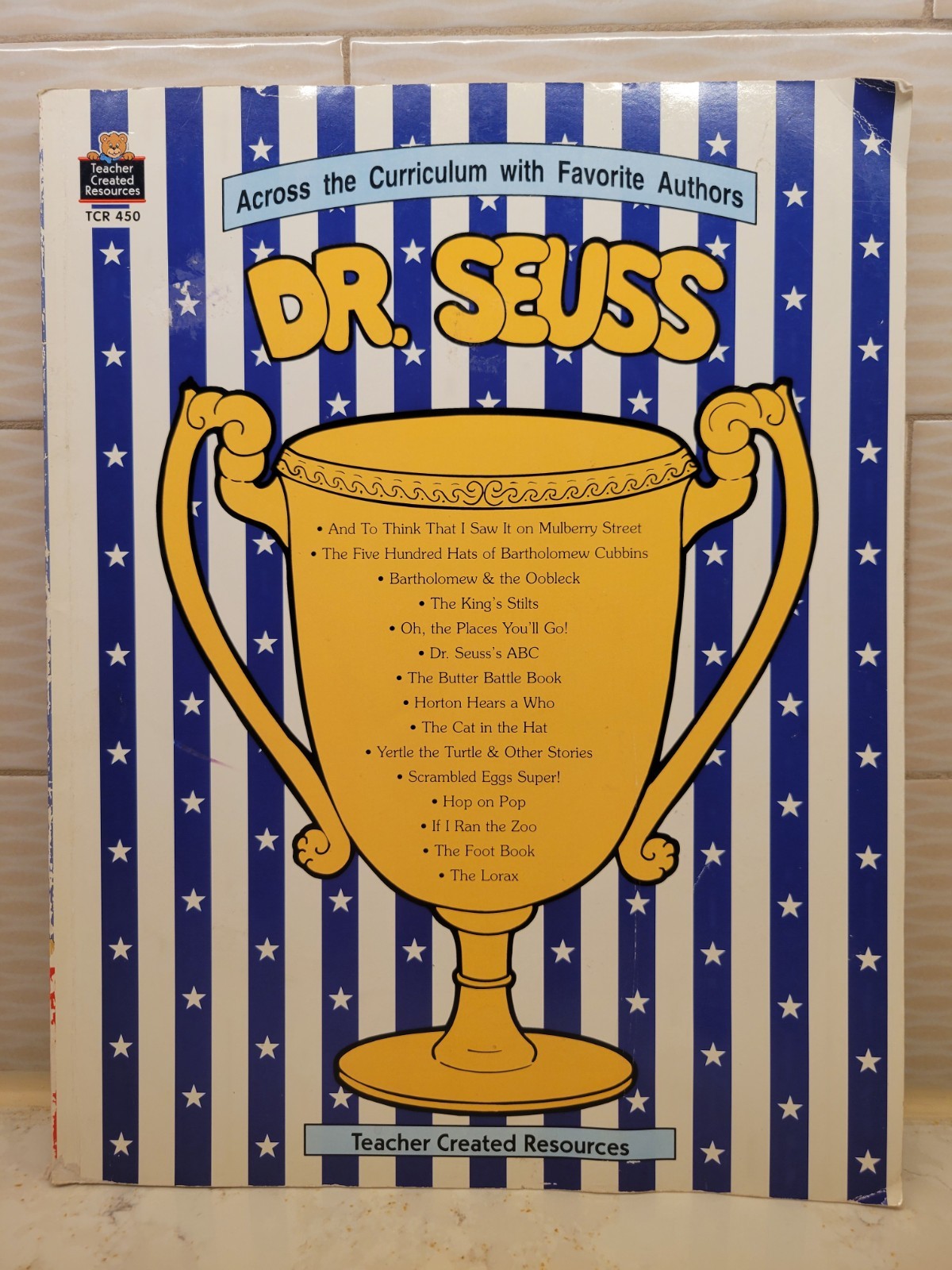 Favorite Authors: Dr. Seuss by Patty Carratello (1992, PB)