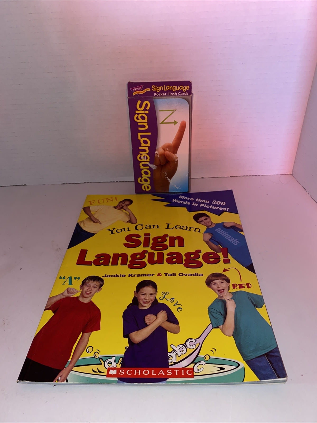 Sign Language Book And Flash Cards C