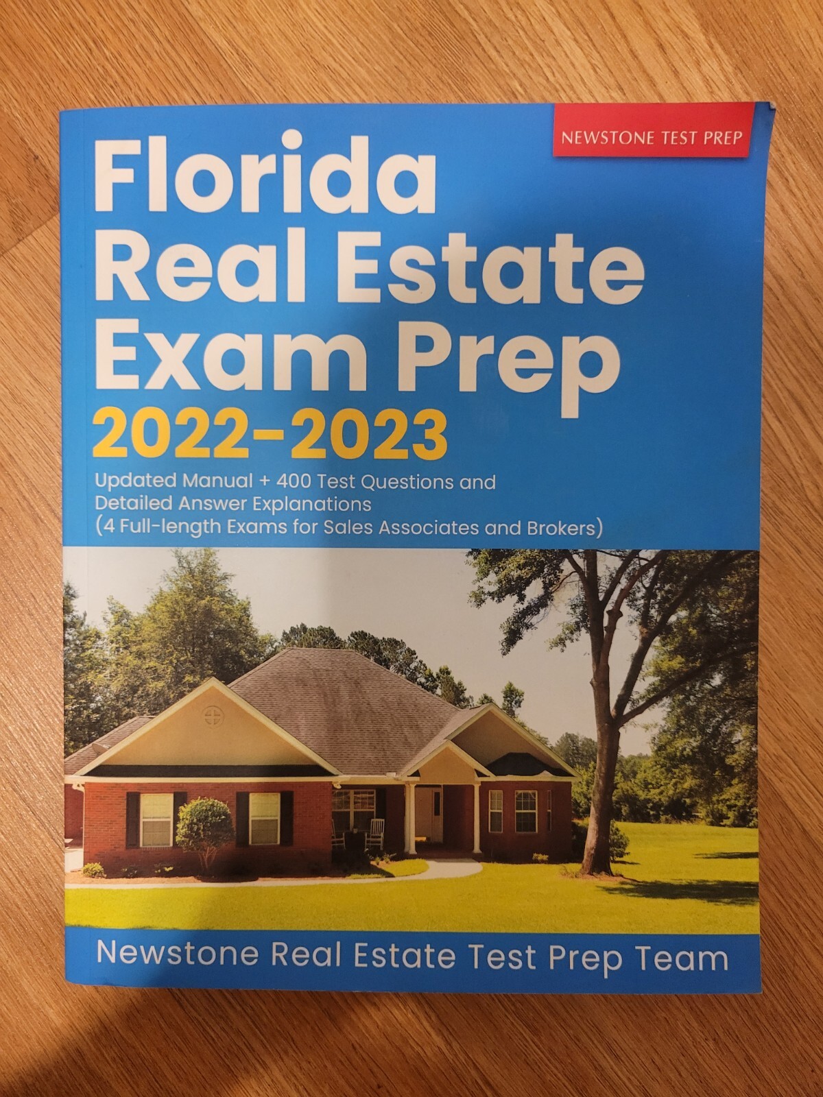 Florida Real Estate Exam Prep 2022-2023 by Newstone Real Estate Test Prep Team