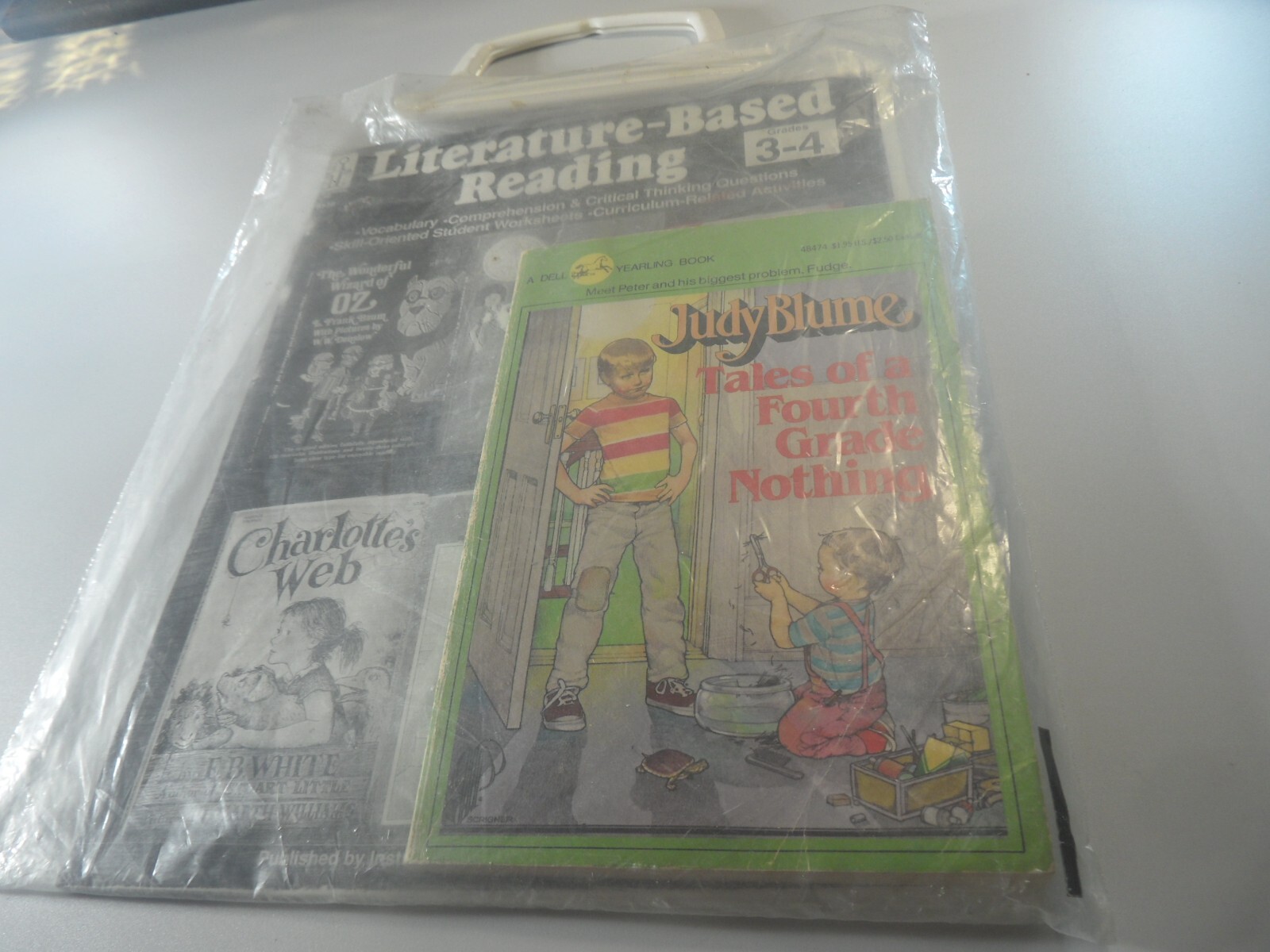 D5-84 1972 3rd-4th grade teacher aid pack book JUDY BLUME teaching aids