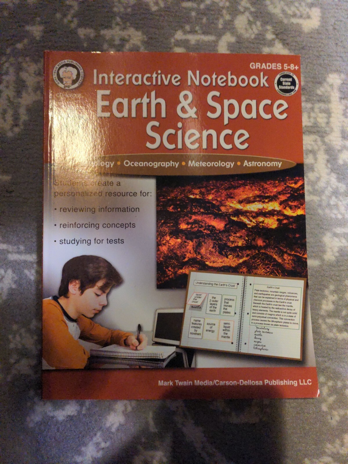 Interactive Notebook: Earth and Space Science, Grades 5 – 8 by Carolyn Craig and