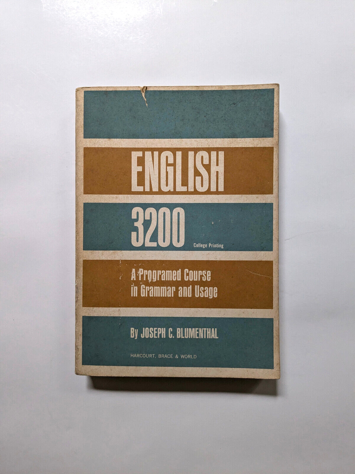 ENGLISH 3200: A Programed Course in Grammar and Usage – Joseph Blumenthal 1962