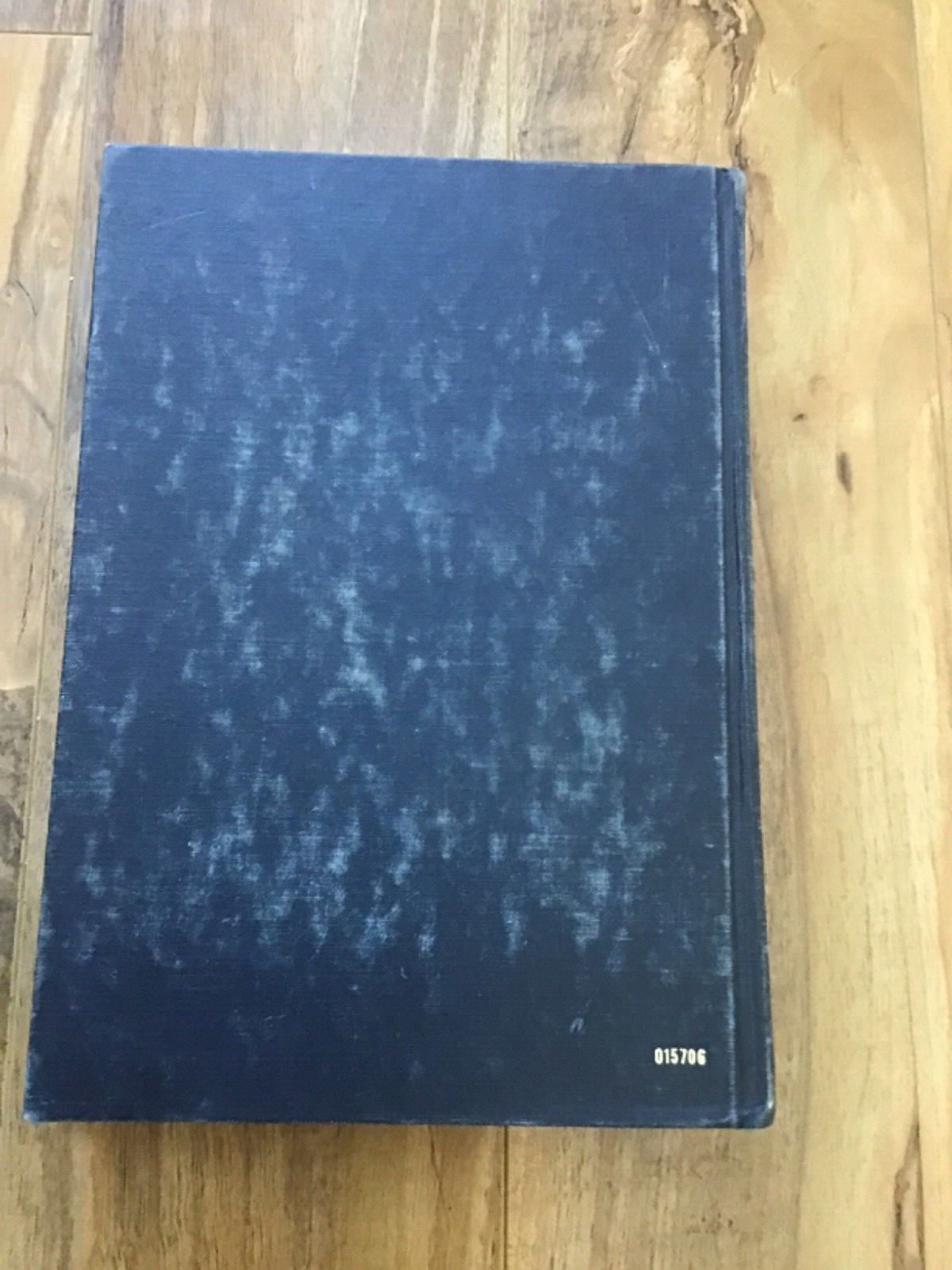 FUNDAMENTAL ACCOUNTING PRINCIPLES Sixth Edition: Pyle and White 1972 Hardcover