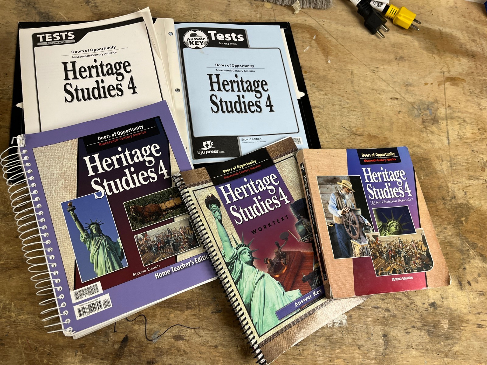 BJU HERITAGE STUDIES 4 –4TH GRADE–2ND EDITION–Student/Teacher Set