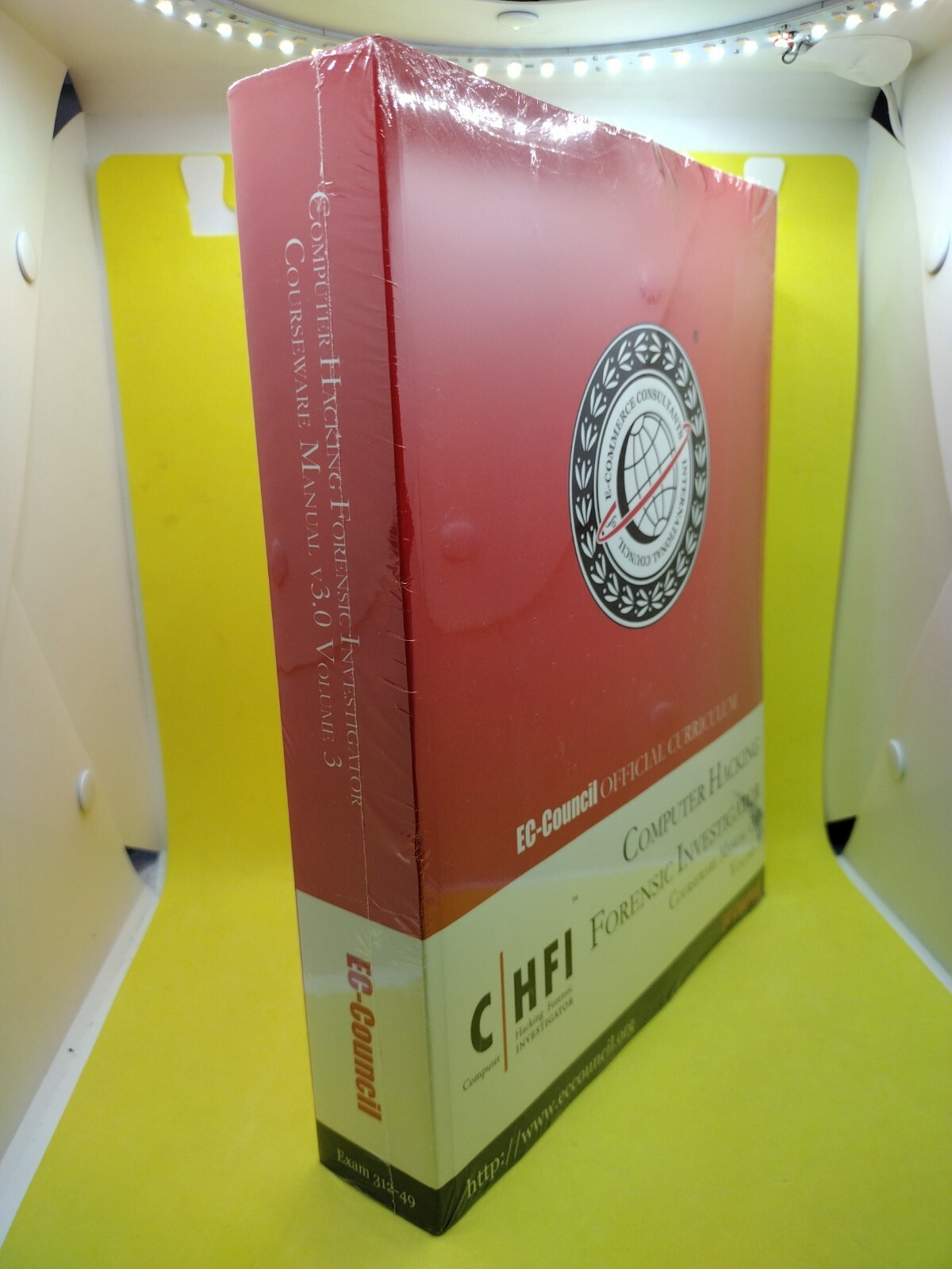 EC-COUNCIL: Ethical Hacking &… Courseware Manual v3.0 Volume 1-2-3 & Lab MV3.0