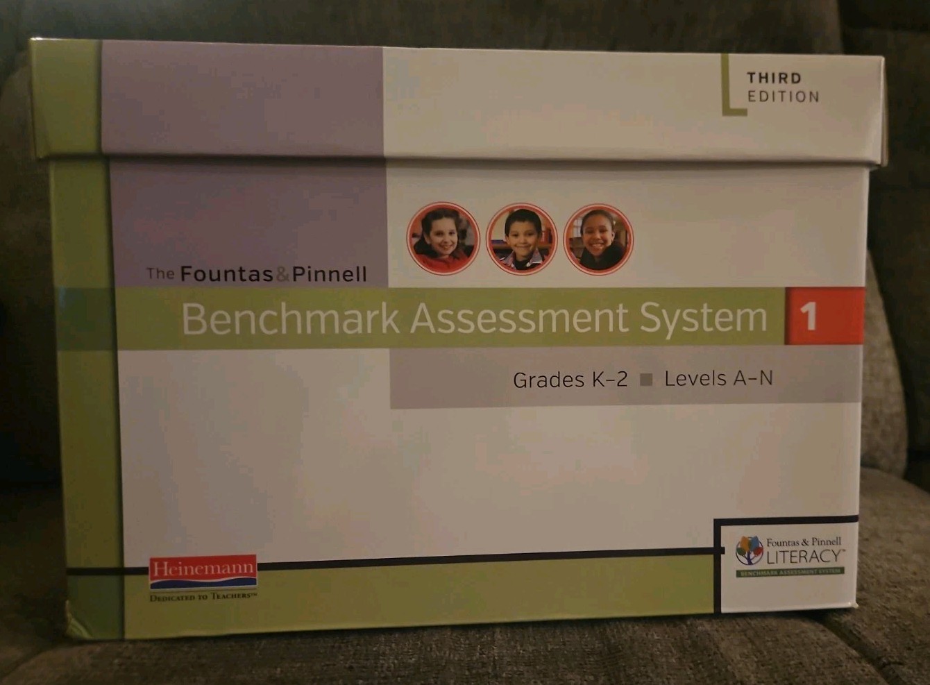 FOUNTAS & PINNELL Grades K-2 Leveled Readers A-N Benchmark Assessment System 1