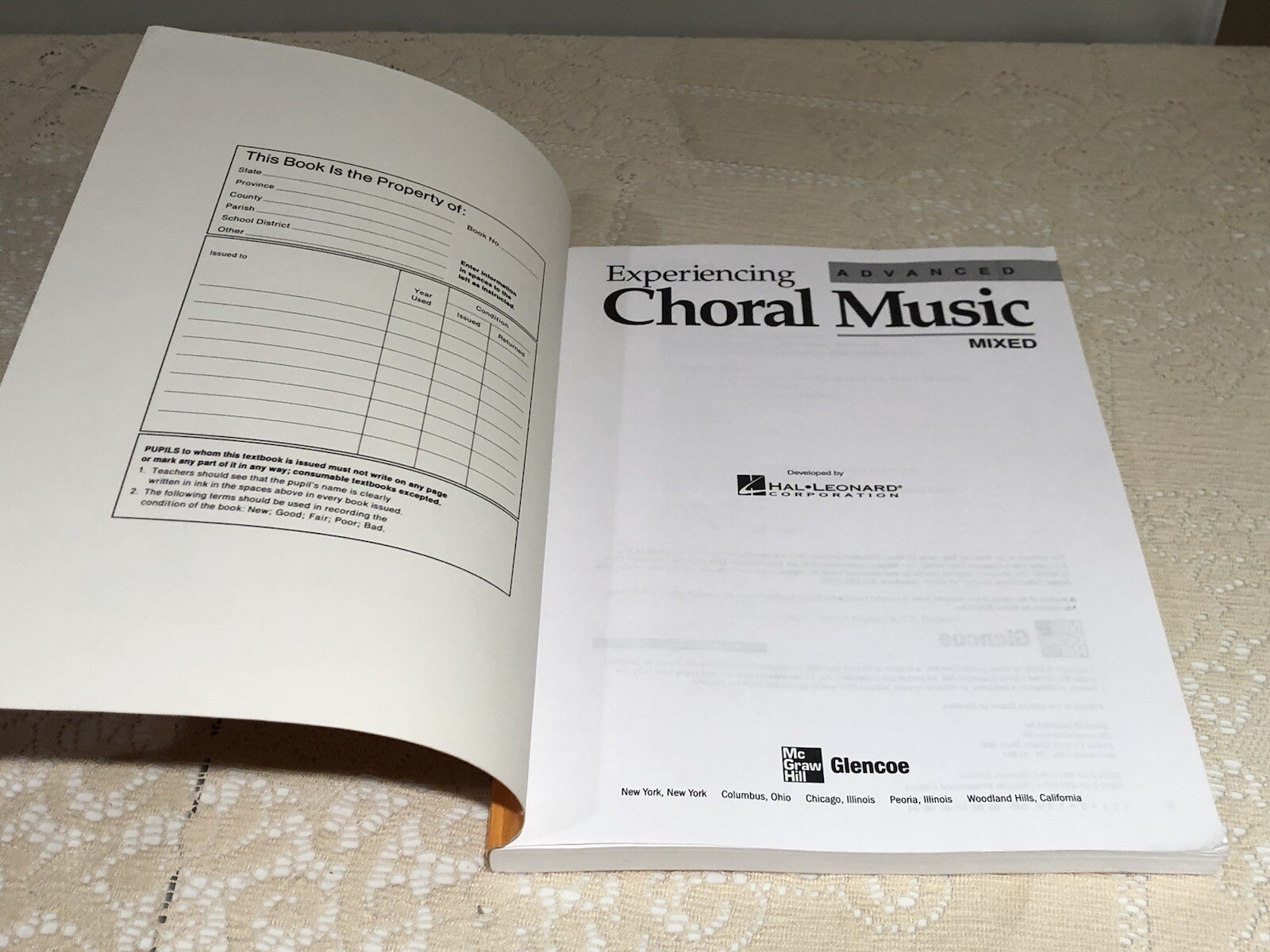 McGraw-Hill Glancoe 2005- Experiencing Choral Music Mixed – Advanced Grades 9-12