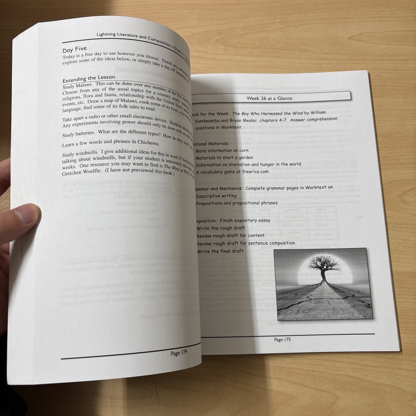 Lightning Literature & Composition Grade 4 Teachers Guide Elizabeth Kamath 2018