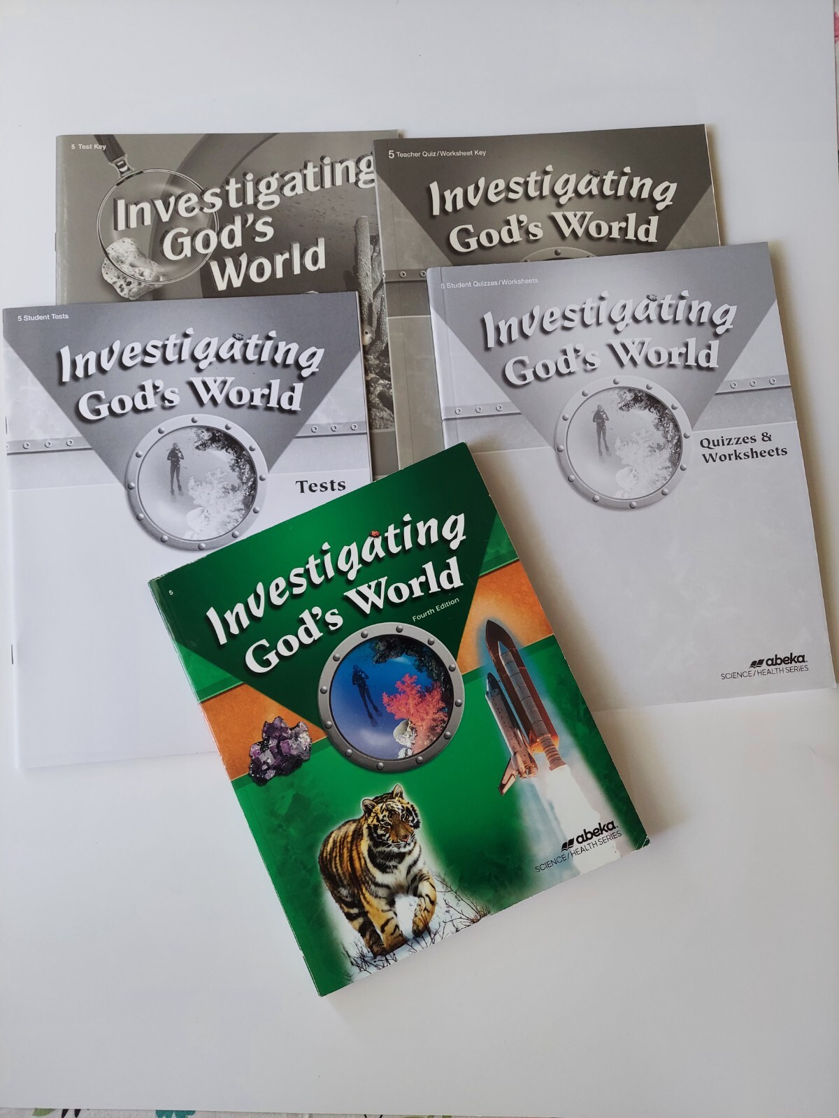 Abeka Investigating God’s World science Lot *NEW WORKBOOK & Tests; Used Text