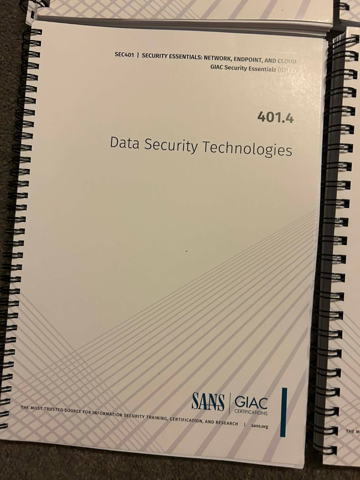 Sans SEC401: Security Essentials – Network, Endpoint, (2025) – Books and USB