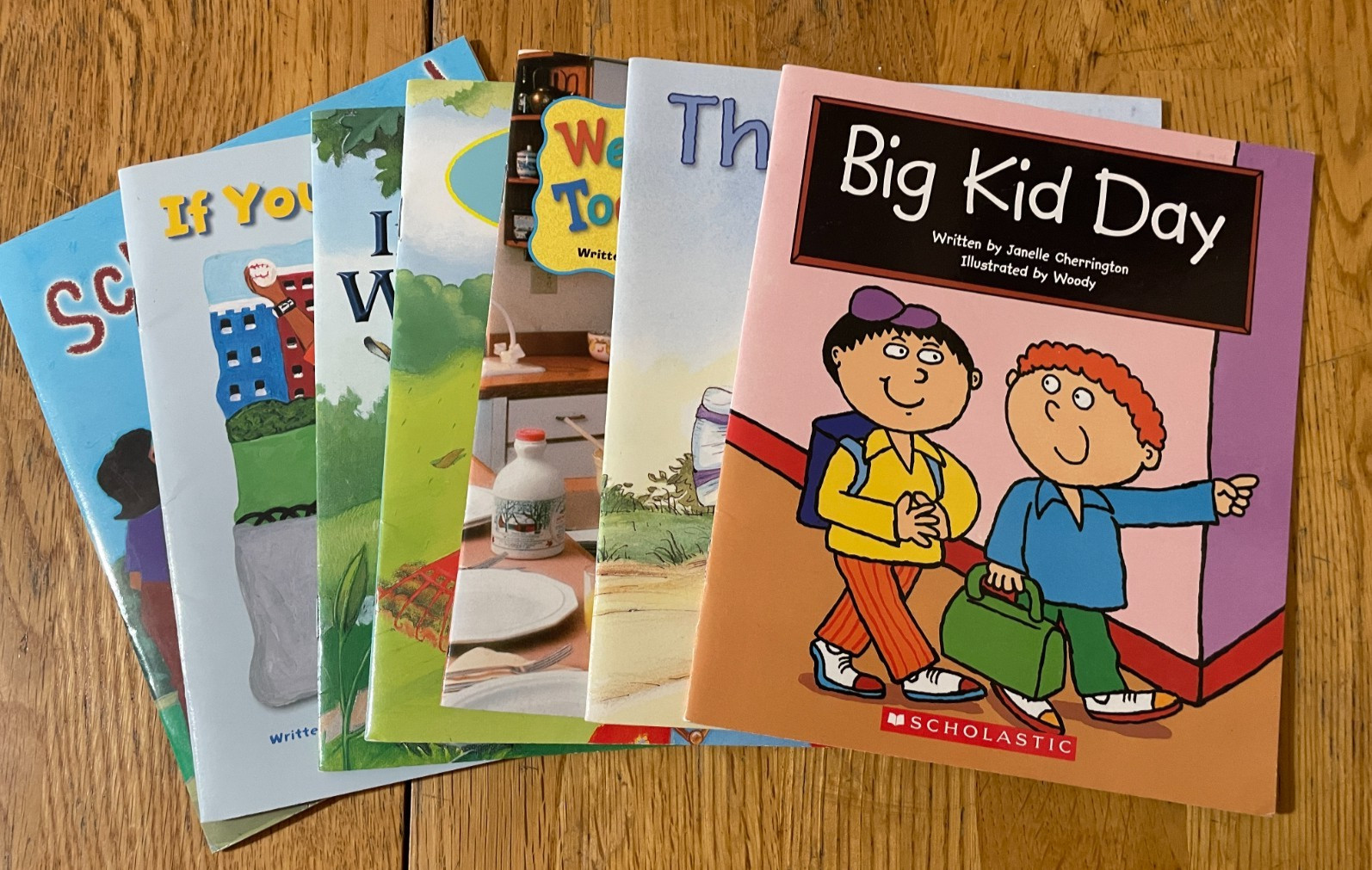 K -1st Grades – SCHOLASTIC Reading Line for EMERGENT READERS 7 PBs EXC
