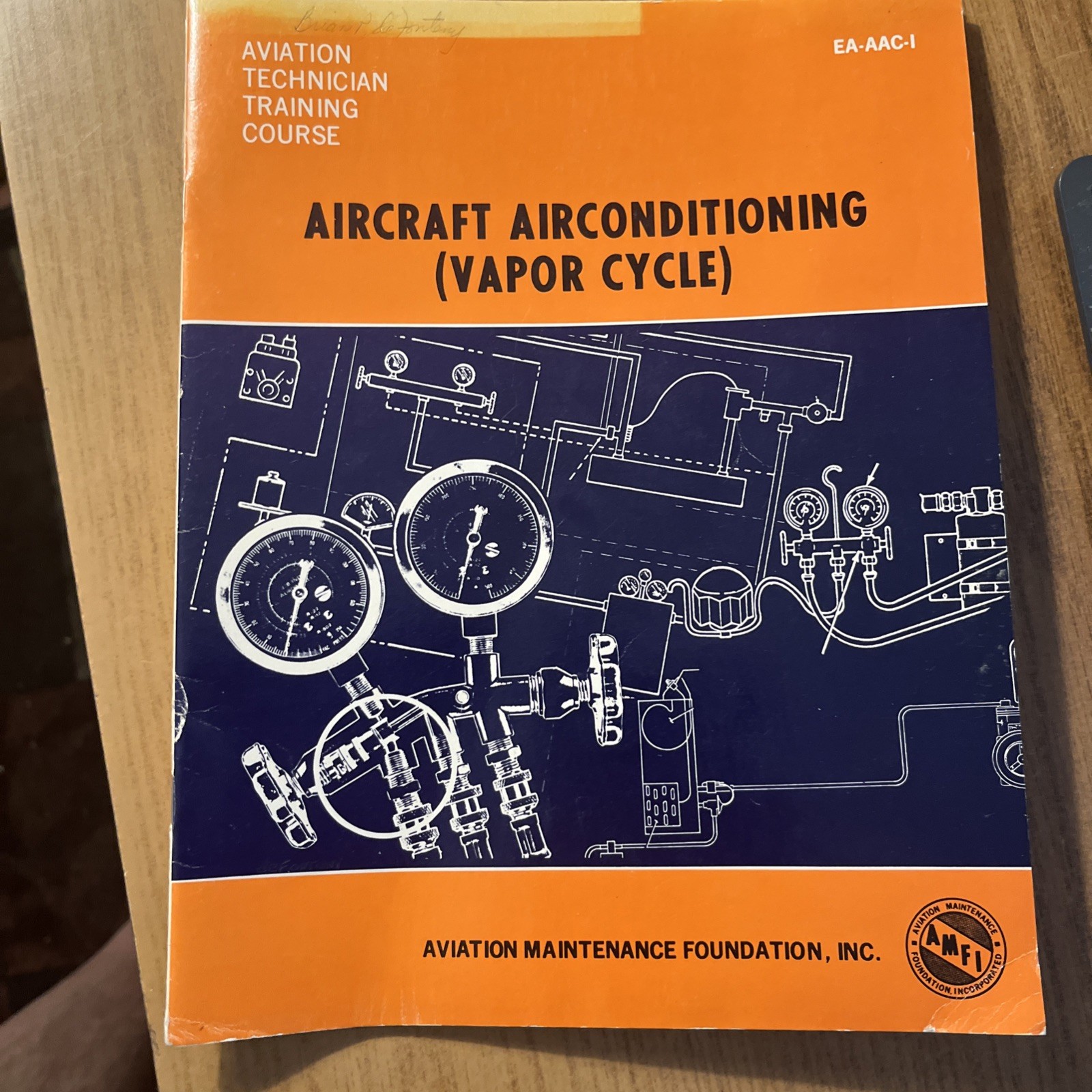 1975 Aircraft Airconditioning Vapor Cycle, EA-AAC-I Training Manual AMFI