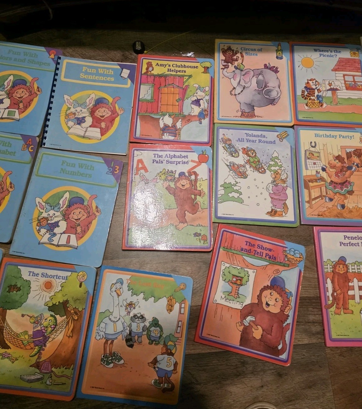 Lot Of 21 Early World of Learning by World Books Vintage-Rare 1987 Parents Guid