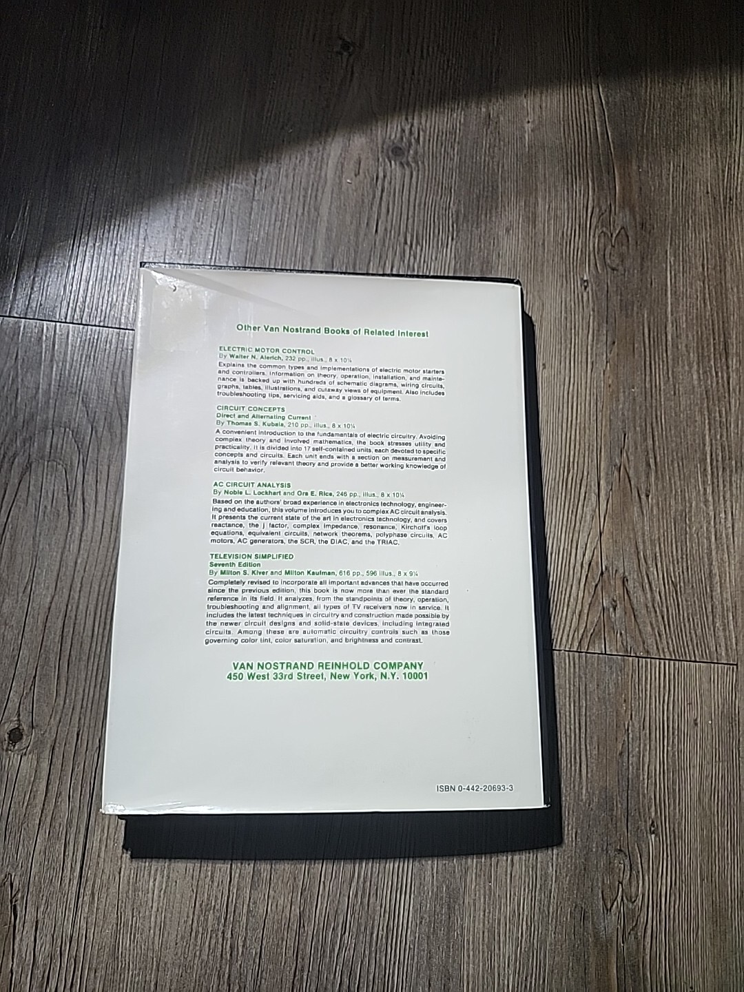 A Programmed Review for Electrical Engineering – Bentley & Hess – Hardcover 1978