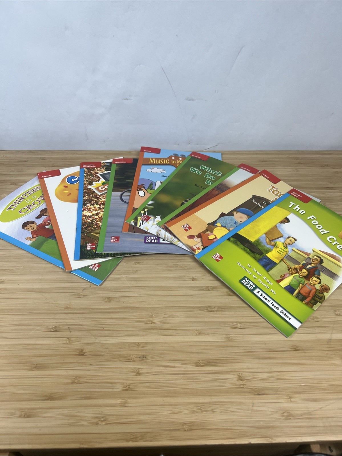 Set of 9 McGraw-Hill Read to Achieve Leveled Readers Grade 2 NEW