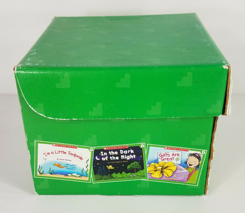 Scholastic Little Leveled Readers Level D 74 piece book set w/ box 2003
