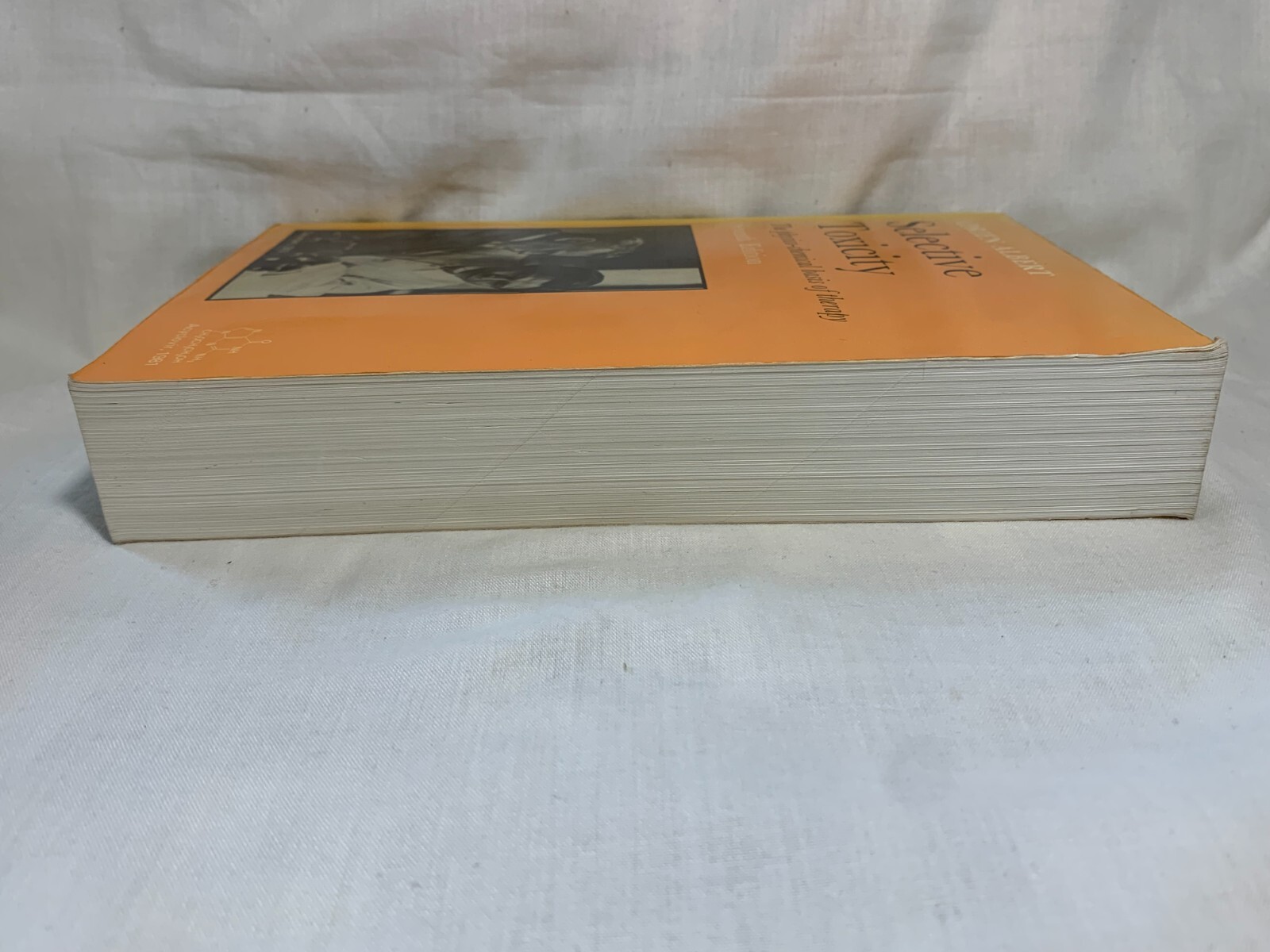 Selective Toxicity Textbook Seventh Edition Very Good Condition