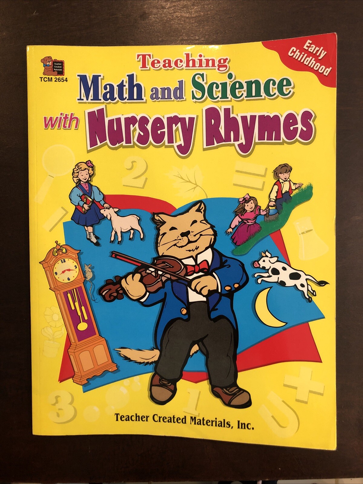 Teaching Math and Science Through Nursery Rhymes by Amy DeCastro (2000, Perfect,