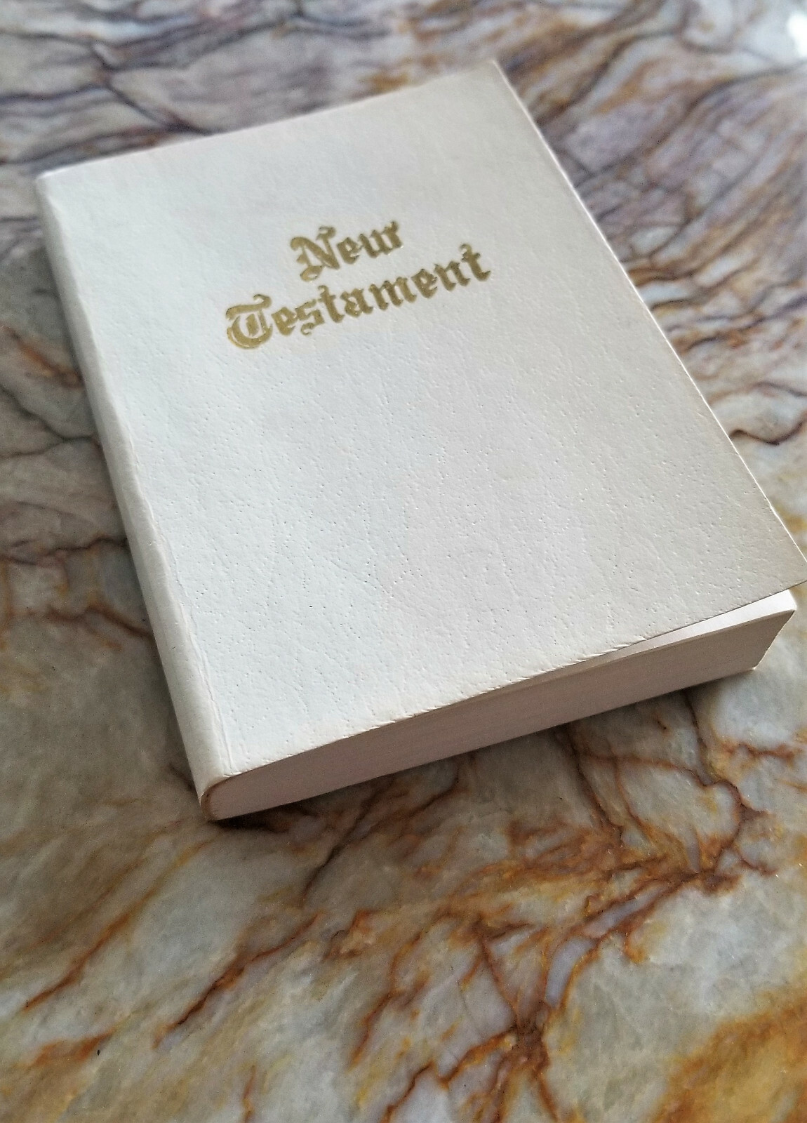 The Holy Bible King James KJV New Testament 3 x 4.25 Pocket Size Reference